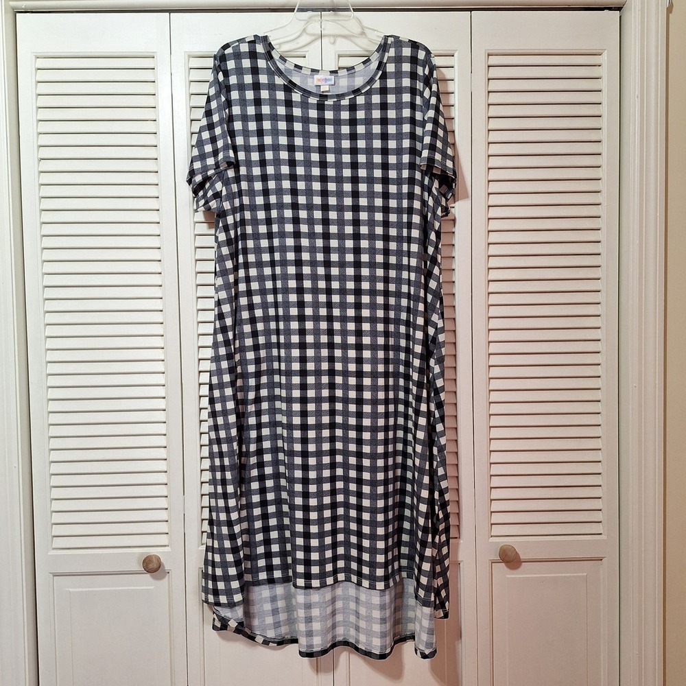 LuLaRoe Carly Gingham Check High-Low T-Shirt Dress Black White 3XL Plus Size